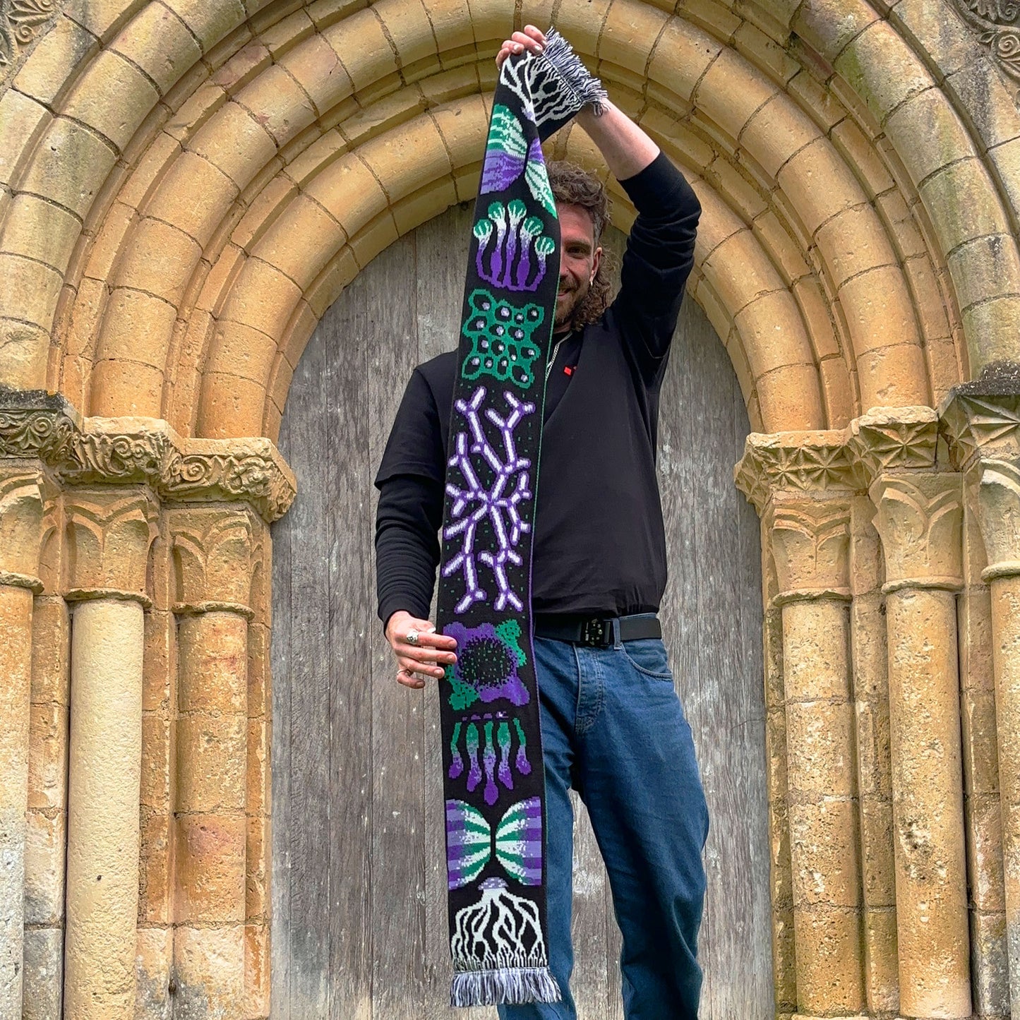 WE ARE THE CHAMPIGNONS MY FRIEND - scarf - sjaal